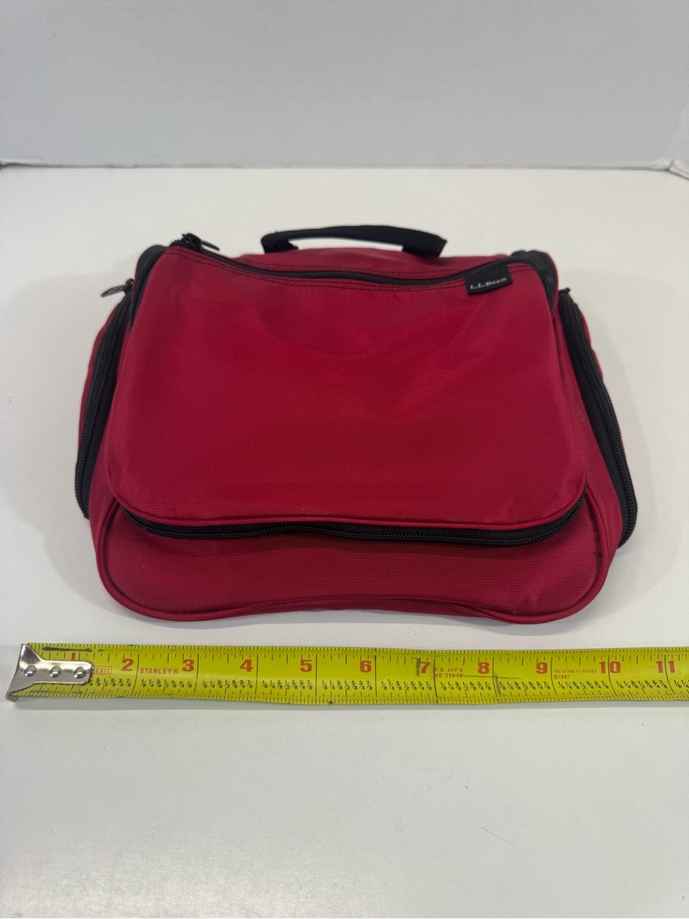 L.L. Bean Red Travel Cosmetic Case toiletries bag pockets compartments